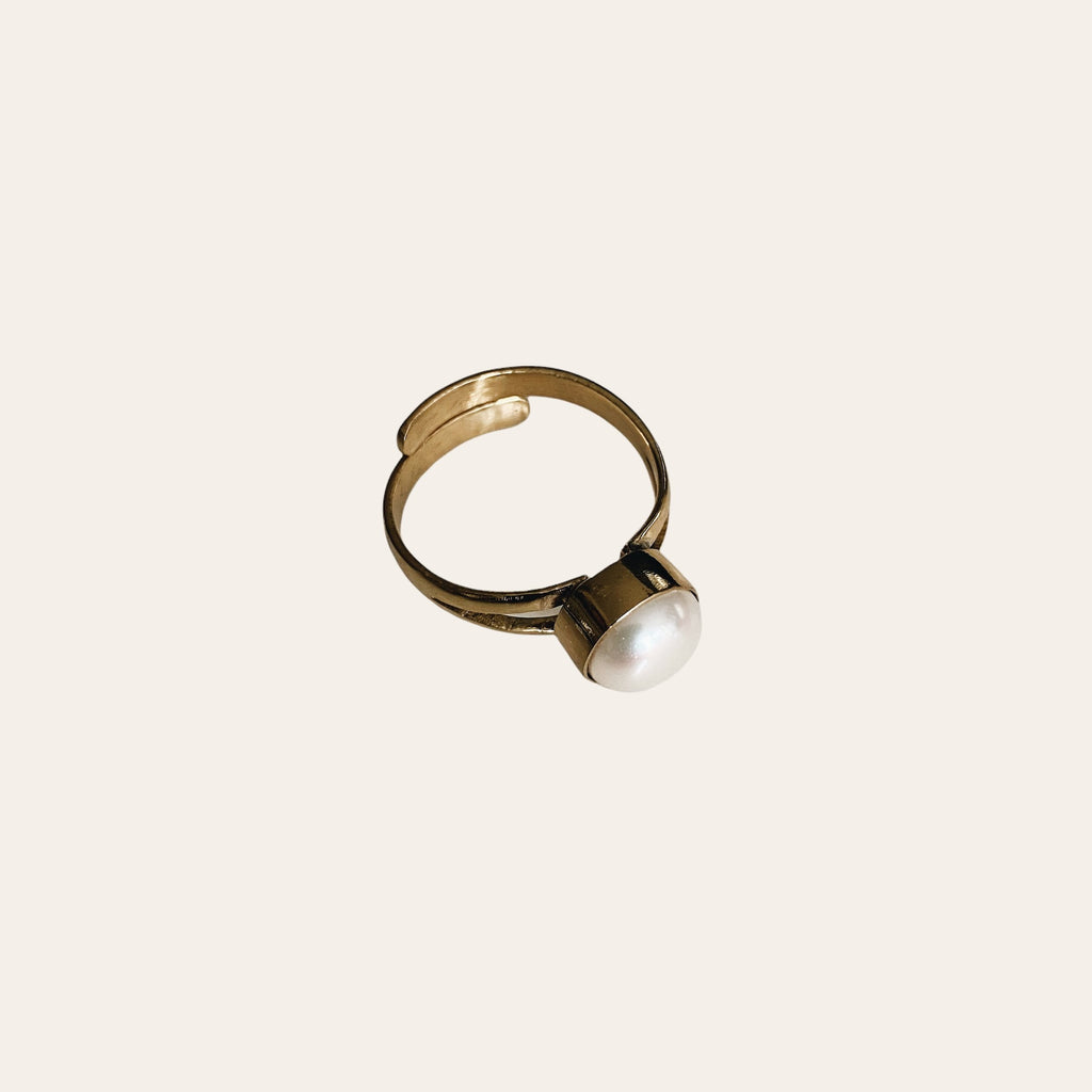 sweet palms mother of pearl ring