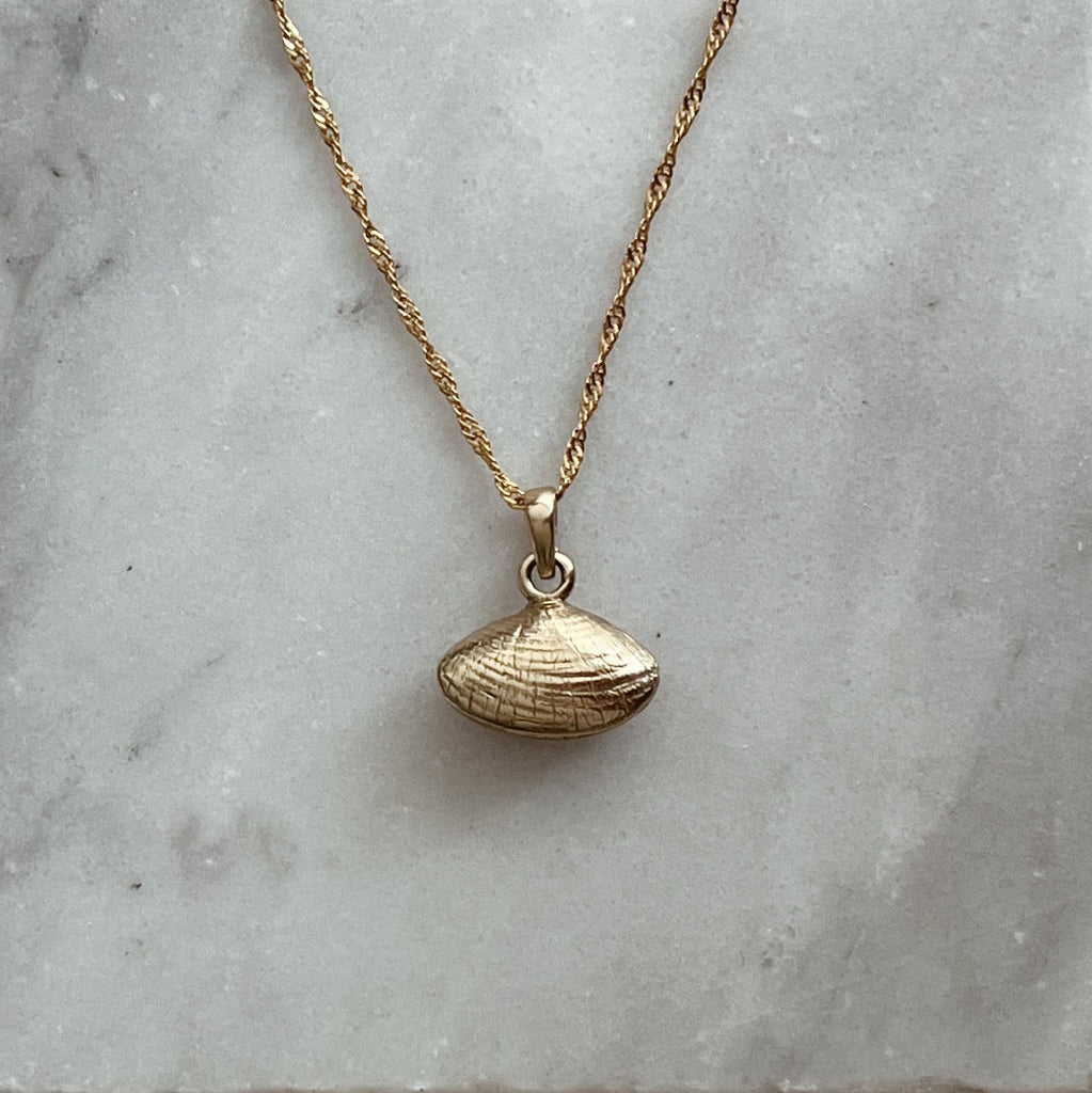 Necklaces - Clamshell Necklace - Gold - Sweet Palms Jewelry