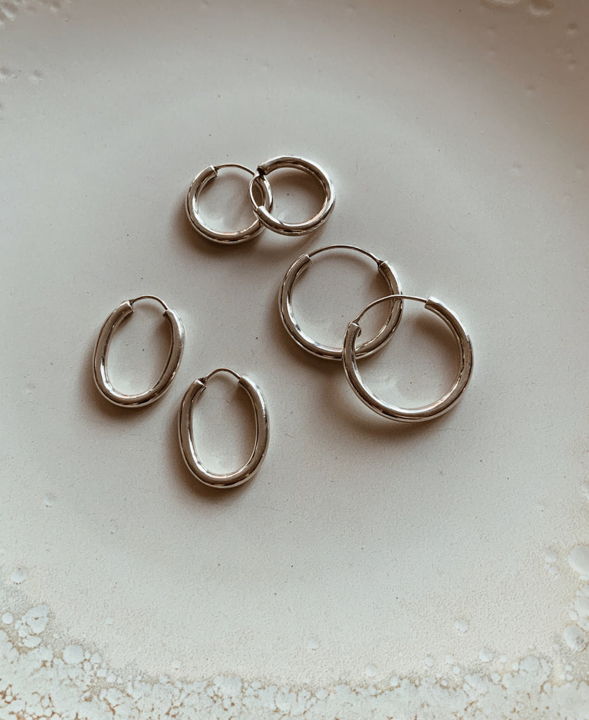 Hoop Earrings Medium - Silver