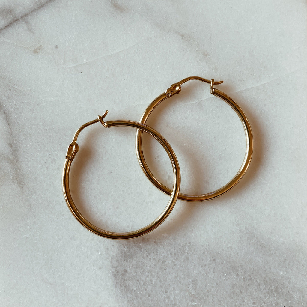 Thin Hoop Earrings - Medium