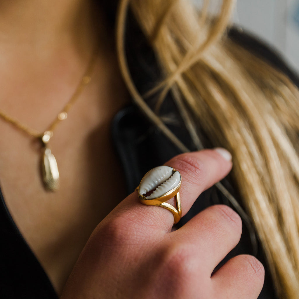Kauri Shell Ring - Gold